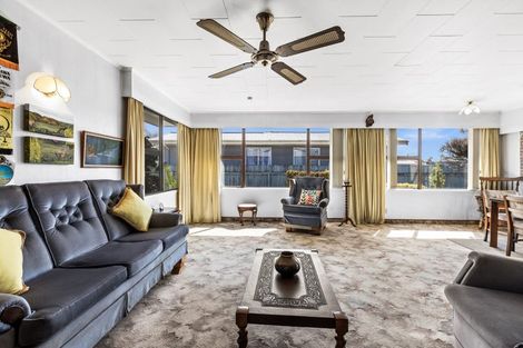 Photo of property in 172 Flaxmere Avenue, Flaxmere, Hastings, 4120