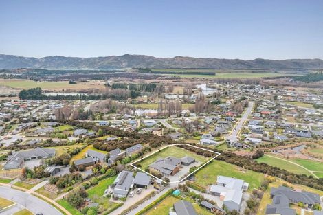 Photo of property in 47 Matheson Crescent, Albert Town, Wanaka, 9305