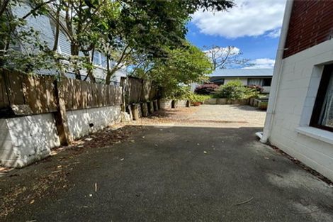 Photo of property in 226 Henderson Valley Road, Henderson, Auckland, 0612