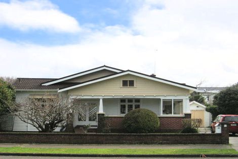 Photo of property in 21 Beresford Street, Takaro, Palmerston North, 4410