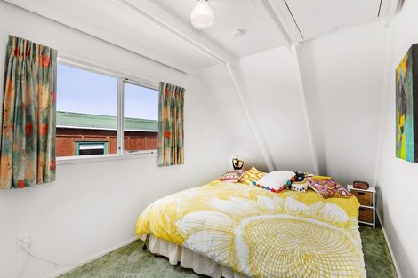 Photo of property in 7 Puriri Street, Raglan, 3225