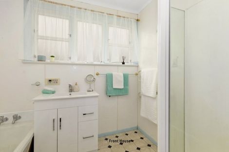 Photo of property in 43 Fleet Street, Naenae, Lower Hutt, 5011