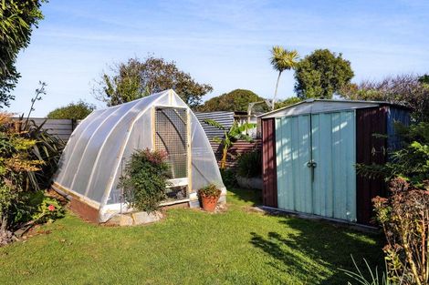 Photo of property in 13 Disraeli Street, Hawera, 4610