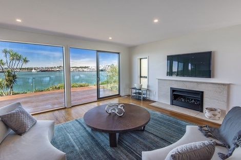 Photo of property in 79a Stanley Point Road, Stanley Point, Auckland, 0624