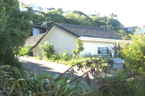 Photo of property in 10 Beere Haven Road, Seatoun, Wellington, 6022