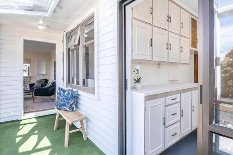 Photo of property in 26 Arapiko Street, Johnsonville, Wellington, 6037