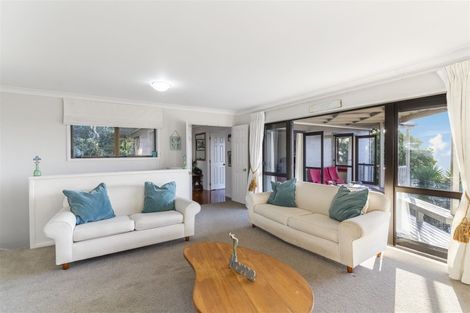 Photo of property in 12 Margan Place, Red Hill, Papakura, 2110