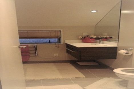 Photo of property in 13 Nimstedt Avenue, Oteha, Auckland, 0632