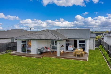 Photo of property in 131 Penetaka Heights, Pyes Pa, Tauranga, 3112