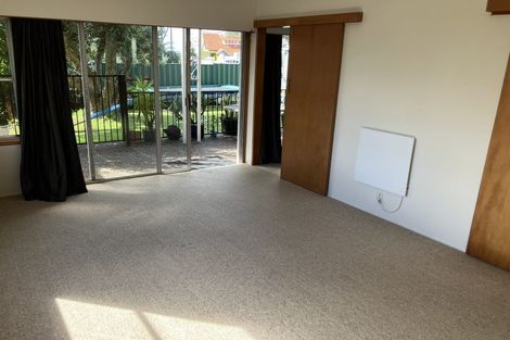 Photo of property in 1a Northumberland Avenue, Hauraki, Auckland, 0622