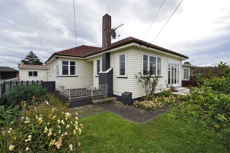 Photo of property in 5 Sandwich Road, St Andrews, Hamilton, 3200