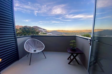 Photo of property in 27 Waverton Terrace, Churton Park, Wellington, 6037