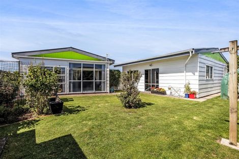Photo of property in 43 Sunnyvale Street, Bell Block, New Plymouth, 4312