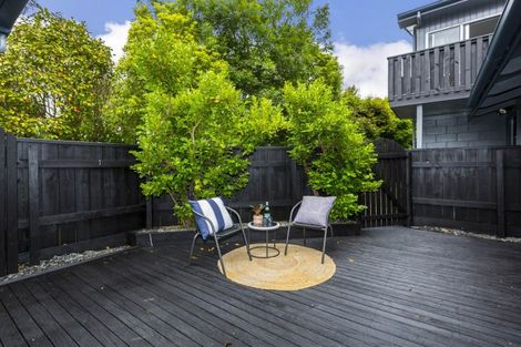 Photo of property in 21 Barton Road, Heretaunga, Upper Hutt, 5018