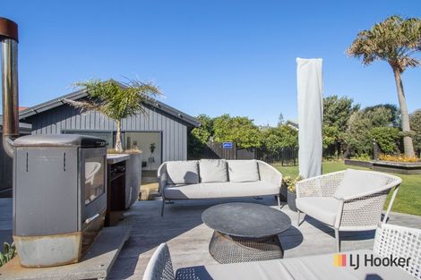Photo of property in 55 Seaforth Road, Waihi Beach, 3611