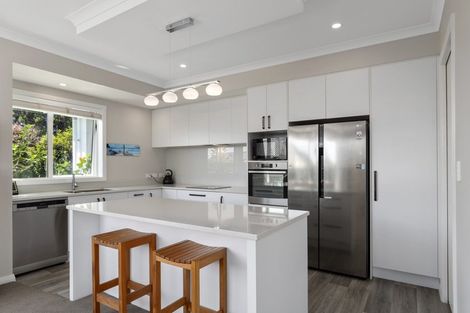 Photo of property in 31 Kayelene Place, Omokoroa, 3114