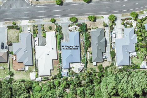 Photo of property in 88 Weggery Drive, Waikanae Beach, Waikanae, 5036