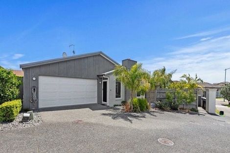 Photo of property in 4/18 The Glade, Papamoa Beach, Papamoa, 3118