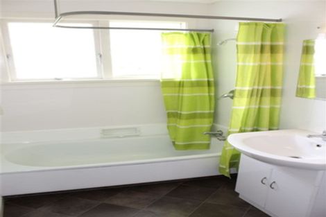 Photo of property in 115b London Street, Dunedin Central, Dunedin, 9016