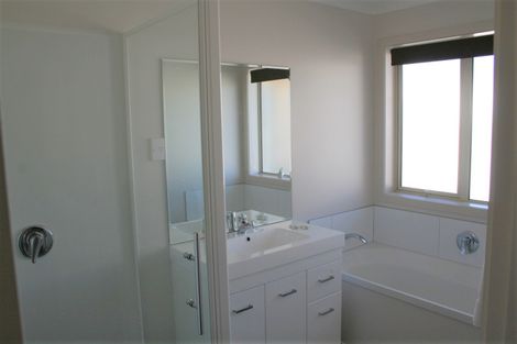 Photo of property in 18 Greenfield Place, Twizel, 7901