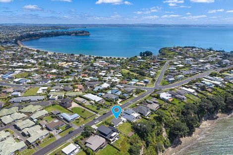 Photo of property in 89 Tiri Road, Tindalls Beach, Whangaparaoa, 0930