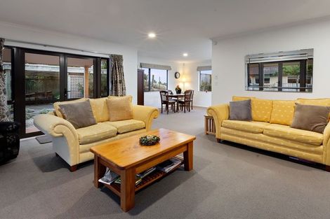 Photo of property in 39 Browns Drive, Waihi Beach, 3611