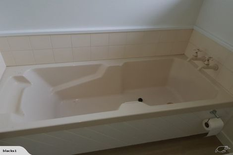 Photo of property in 629 Main North Road, Belfast, Christchurch, 8051