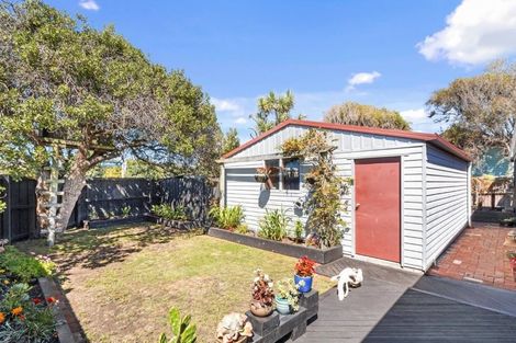 Photo of property in 290 Pine Avenue, South New Brighton, Christchurch, 8062