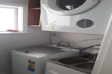 Photo of property in 18 Somerset Avenue, Newtown, Wellington, 6021