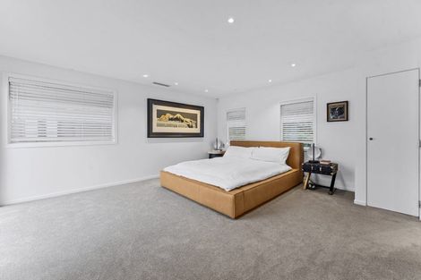 Photo of property in 15 The Strand, Takapuna, Auckland, 0622