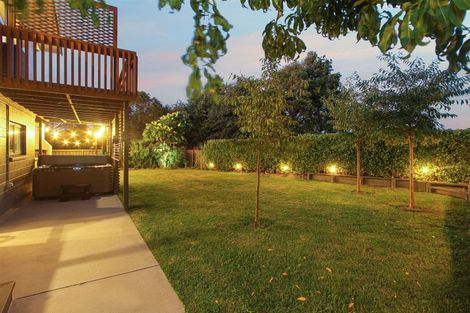 Photo of property in 5 Vela Place, Clarks Beach, 2122