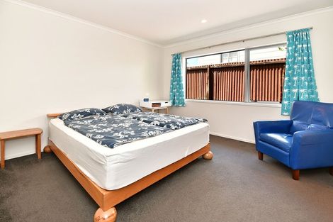 Photo of property in 1333 Whangaparaoa Road, Army Bay, Whangaparaoa, 0930