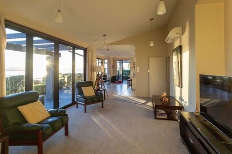 Photo of property in 6 Dunair Way, Britannia Heights, Nelson, 7010