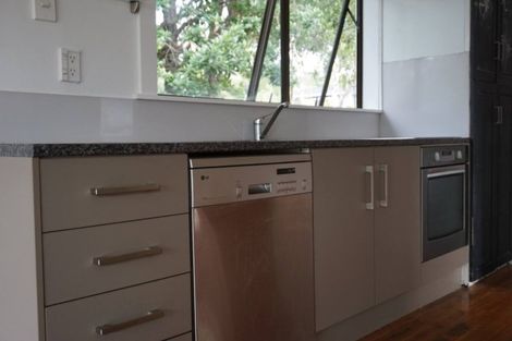 Photo of property in 21 James Street, Redcliffs, Christchurch, 8081