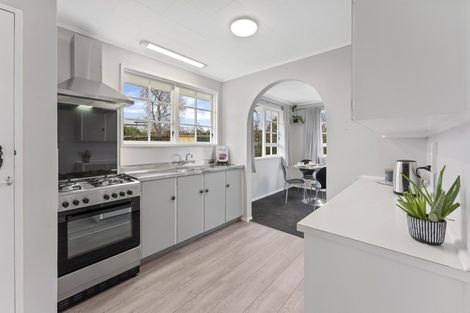 Photo of property in 56 Aniseed Grove, Timberlea, Upper Hutt, 5018