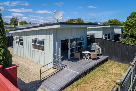 Photo of property in 24 Cologne Street, Martinborough, 5711