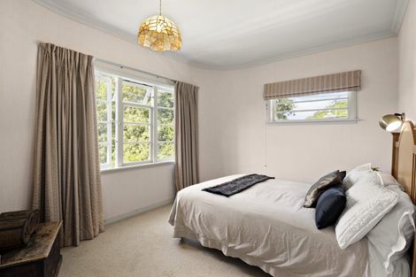 Photo of property in 6 Darwin Street, Karori, Wellington, 6012