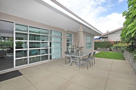 Photo of property in 8 Curzon Street, Onehunga, Auckland, 1061