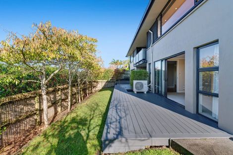 Photo of property in 21 Bayview Park Lane, Orewa, 0931