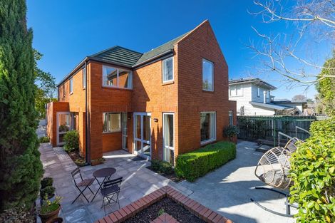 Photo of property in 3a Browns Road, St Albans, Christchurch, 8014