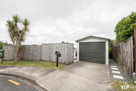 Photo of property in 60 Nalanda Crescent, Broadmeadows, Wellington, 6035