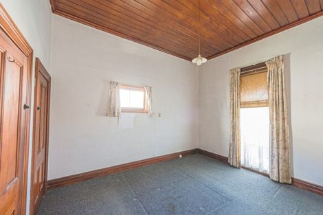 Photo of property in 26 Alma Road, Gonville, Whanganui, 4501