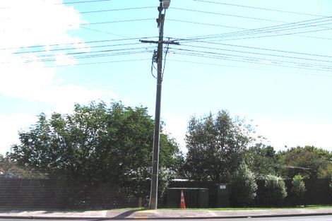 Photo of property in 2/83 Carlisle Road, Torbay, Auckland, 0632