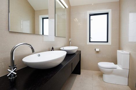 Photo of property in 25 Montgomery Terrace, Hokowhitu, Palmerston North, 4410