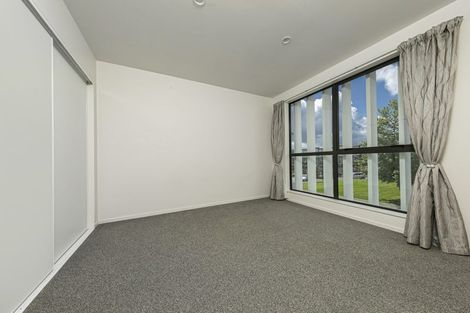 Photo of property in 21 Carder Court, Hobsonville, Auckland, 0618