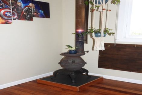 Photo of property in 25 Charles Street, Weston, Oamaru, 9401