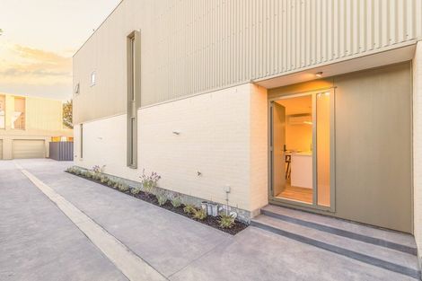 Photo of property in 13 Effingham Street, North New Brighton, Christchurch, 8083