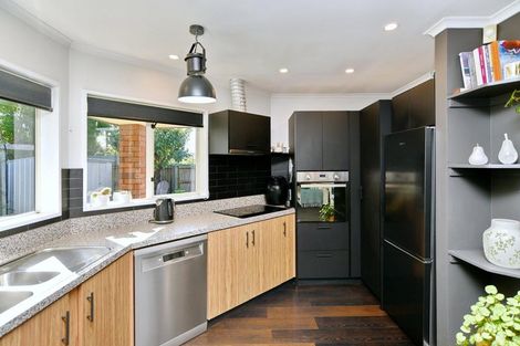 Photo of property in 10 Milesbrook Close, Rangiora, 7400