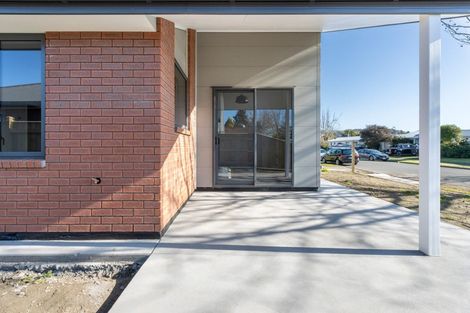 Photo of property in 5 Jeffares Place, Taradale, Napier, 4112