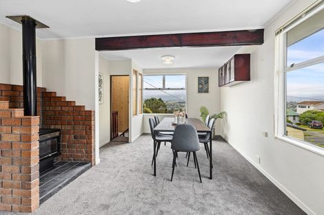 Photo of property in 45 Hiwi Crescent, Titahi Bay, Porirua, 5022